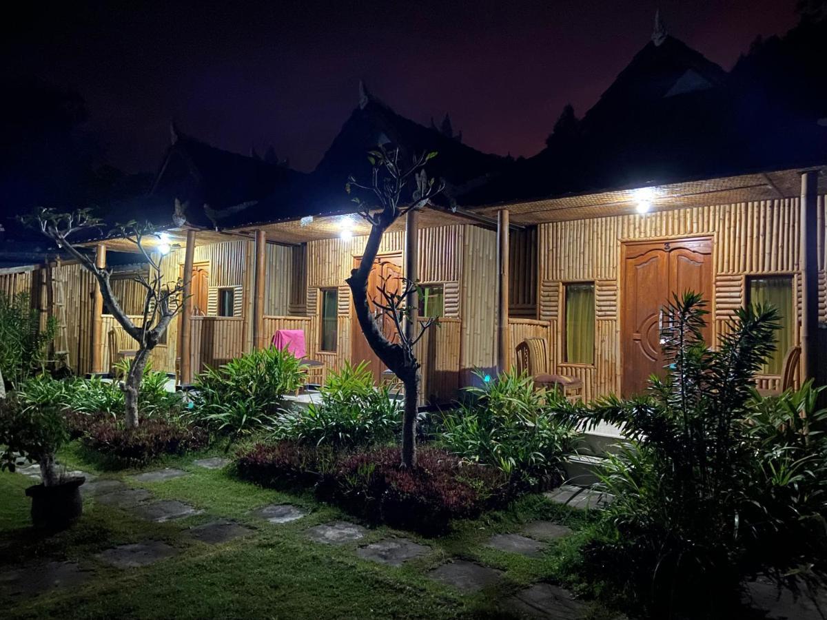 D'yoga Bamboo House *