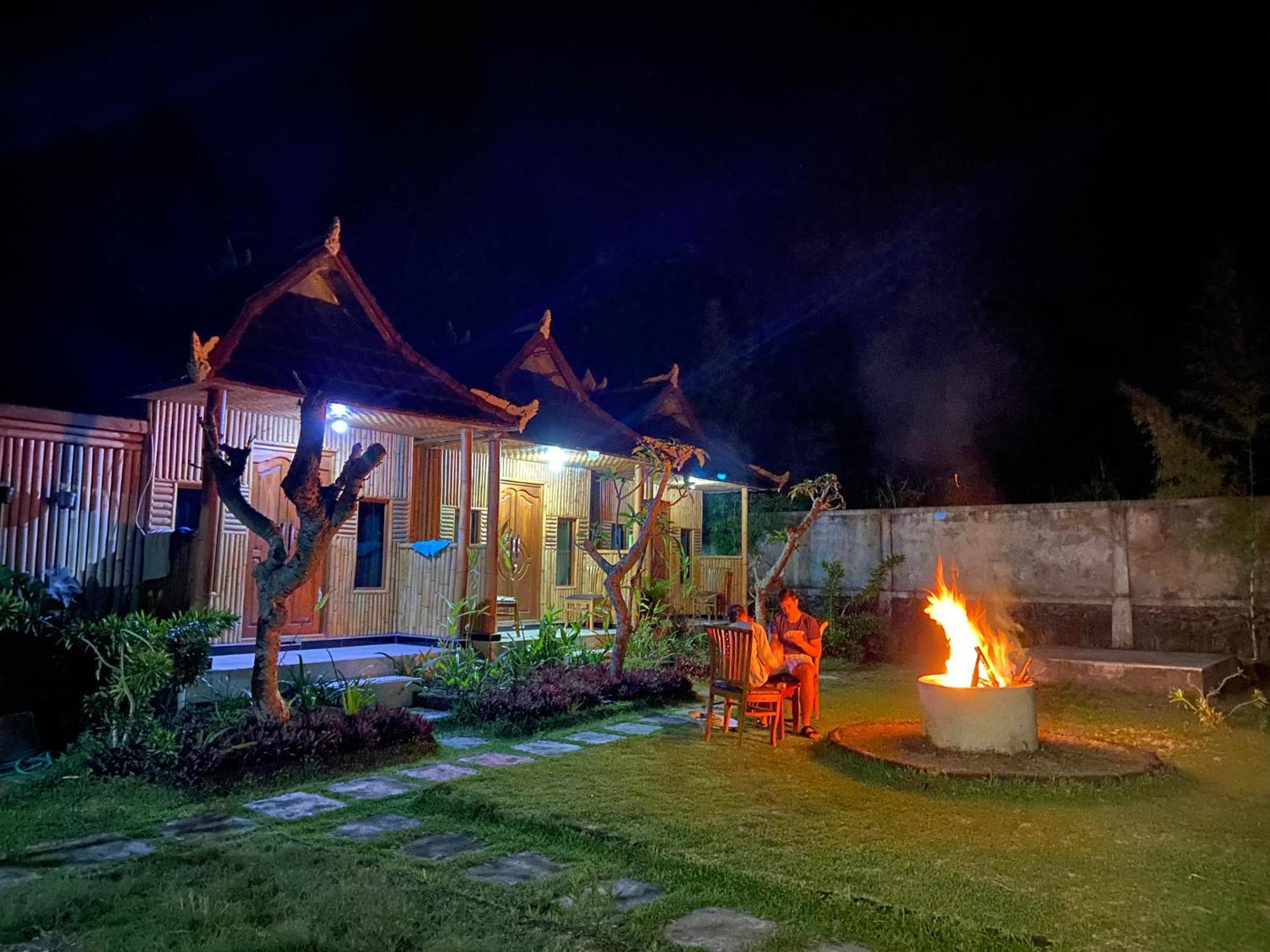 Campsite D'yoga Bamboo House