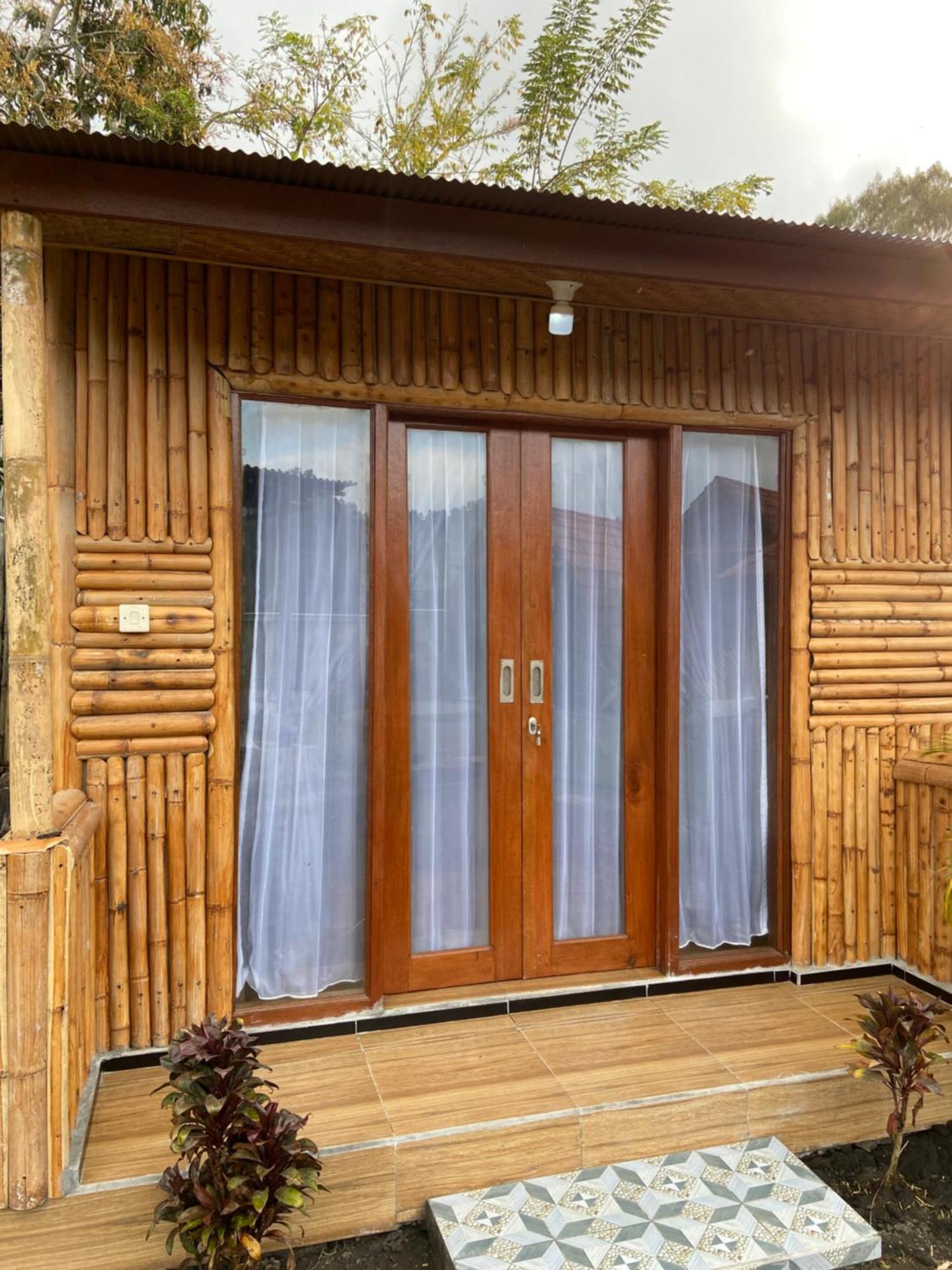 Campsite D'yoga Bamboo House *