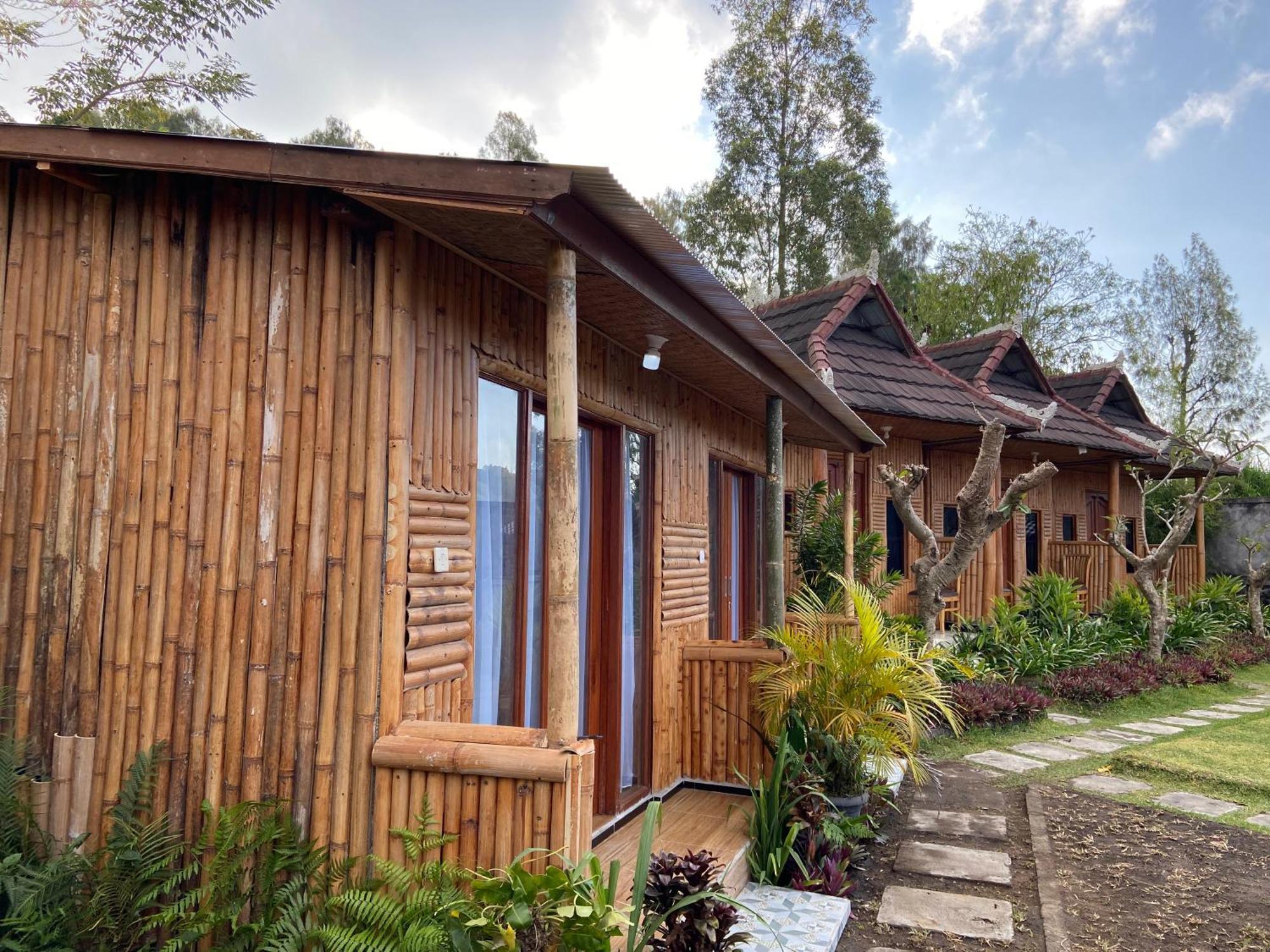 D'yoga Bamboo House Campsite *